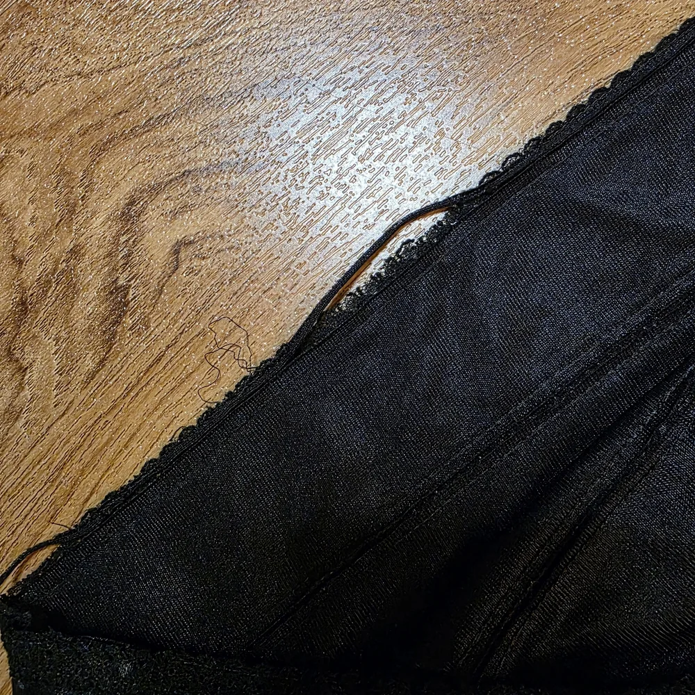 Vintage Lorraine Sleeveless Satin Slip - Picture 10 of 10